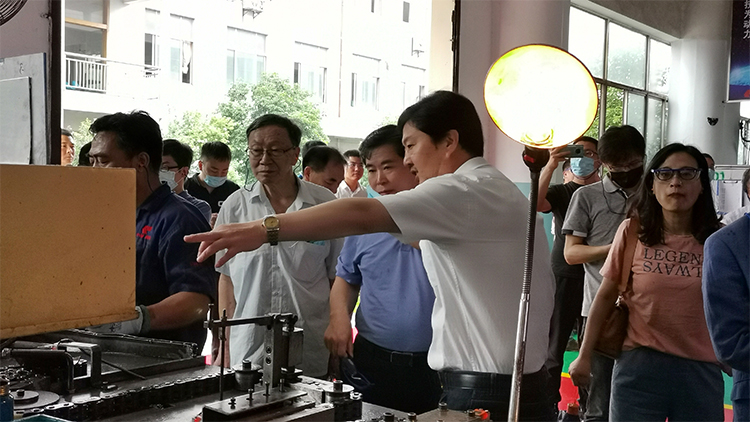 首页| 尊龙集团中国官方网站